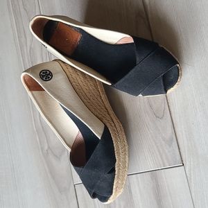 Torry Burch Filipa Canvas Espadrilles Black and Cream sz 7